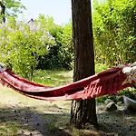 Leśniczówka Сasa de vacaciones Białogóra