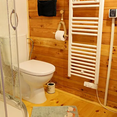 Lesniczowka Ferienhaus Białogóra