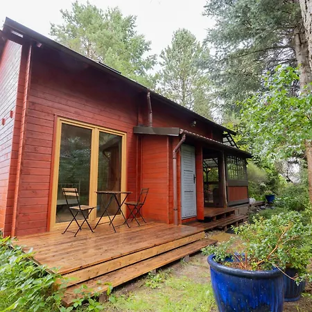 Lesniczowka & Jacuzzi Holiday home Bialogora